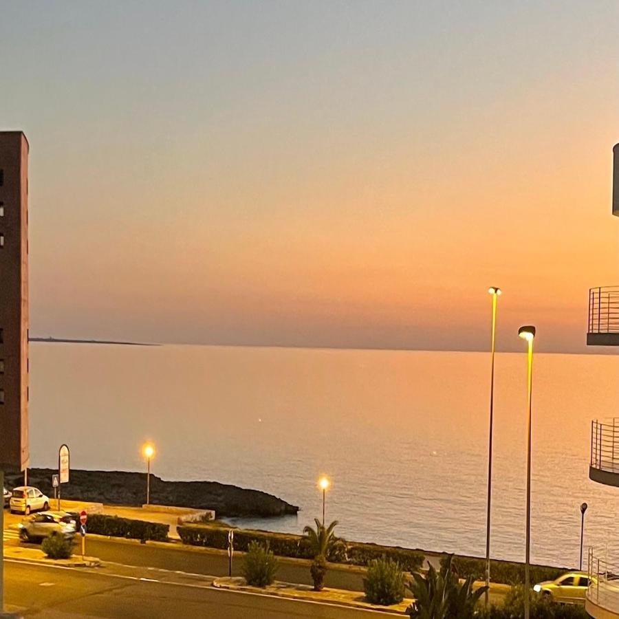 Blu Bay - Vista Mare A 50m Dal Mare *